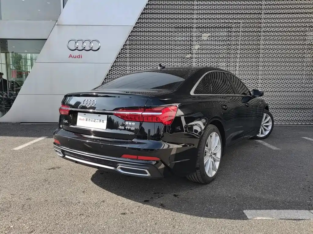 AUDI A6L 2021