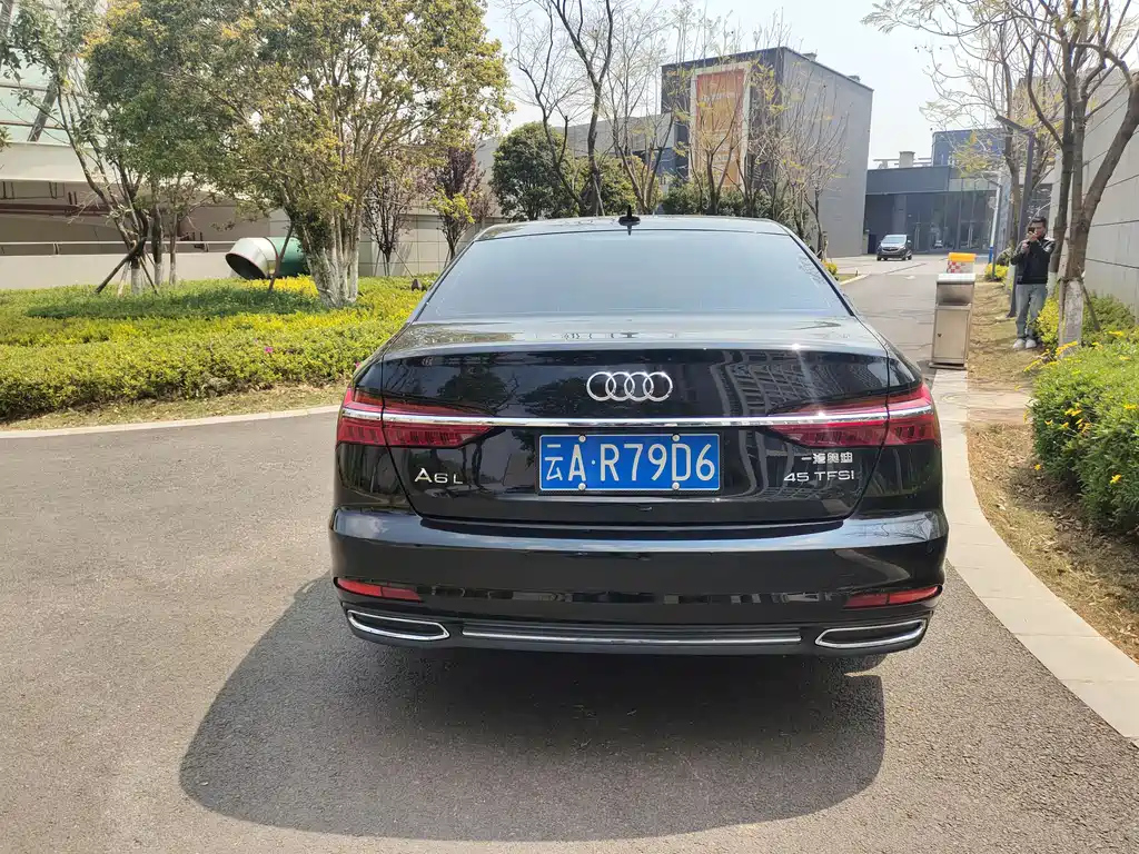 AUDI A6L 2022