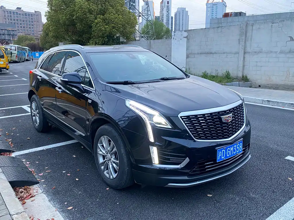 CADILLAC XT5 2021