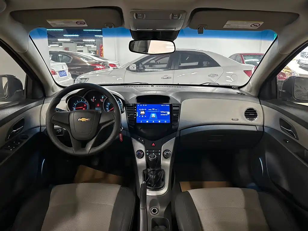 CHEVROLET CRUZE 2013