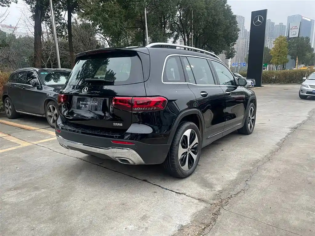 MERCEDES BENZ GLB 2022