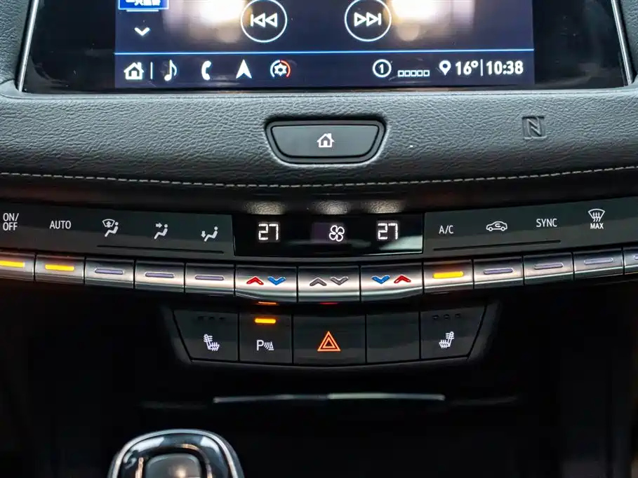 CADILLAC XT4 2020