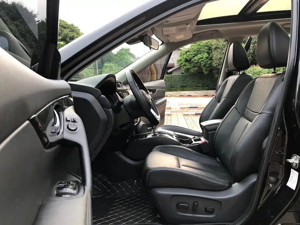 NISSAN X-TRAIL 2021