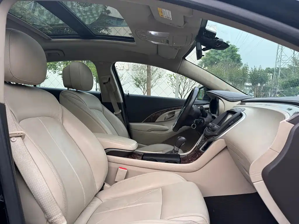 BUICK LACROSSE 2015