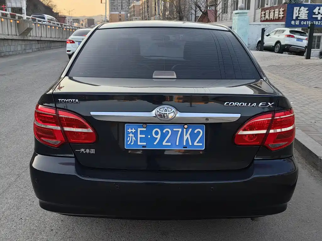 TOYOTA COROLLA 2014