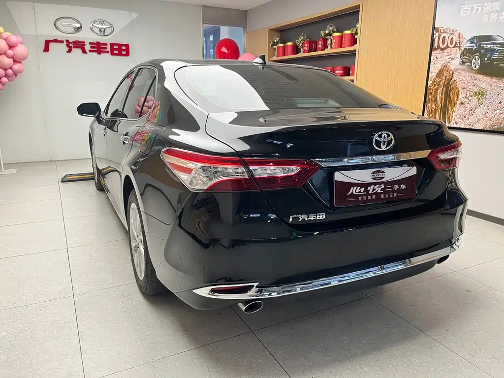 TOYOTA CAMRY 2023