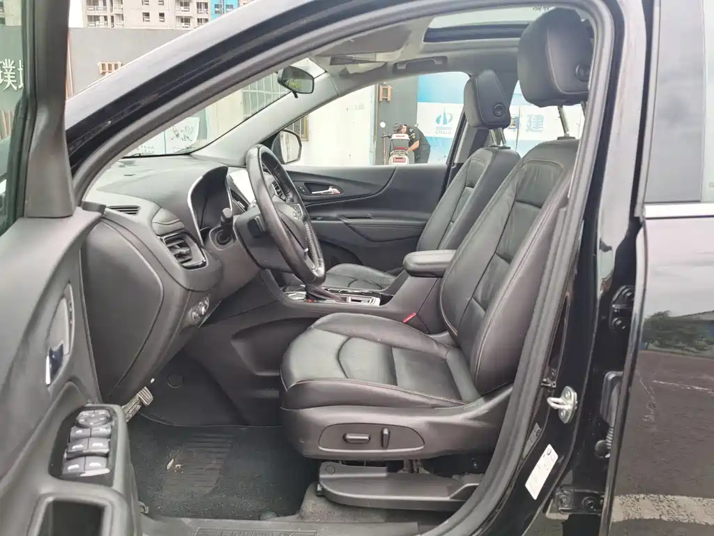 CHEVROLET EXPLORER 2020