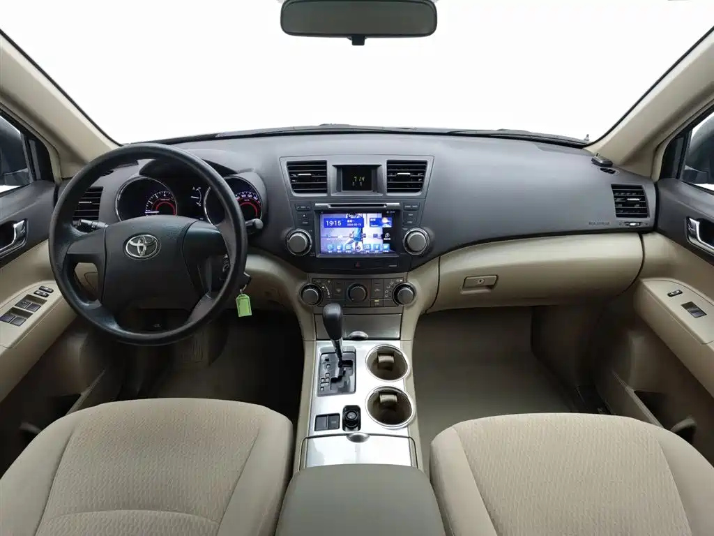 TOYOTA HIGHLANDER 2014