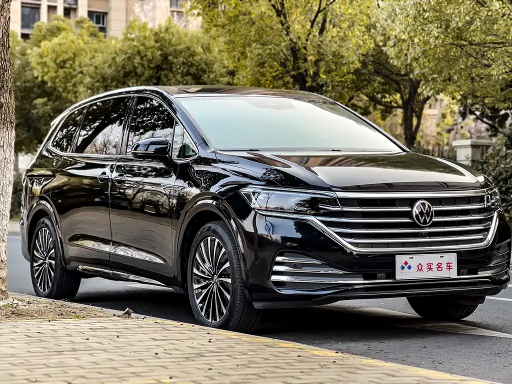 VOLKSWAGEN VILORAN 2023