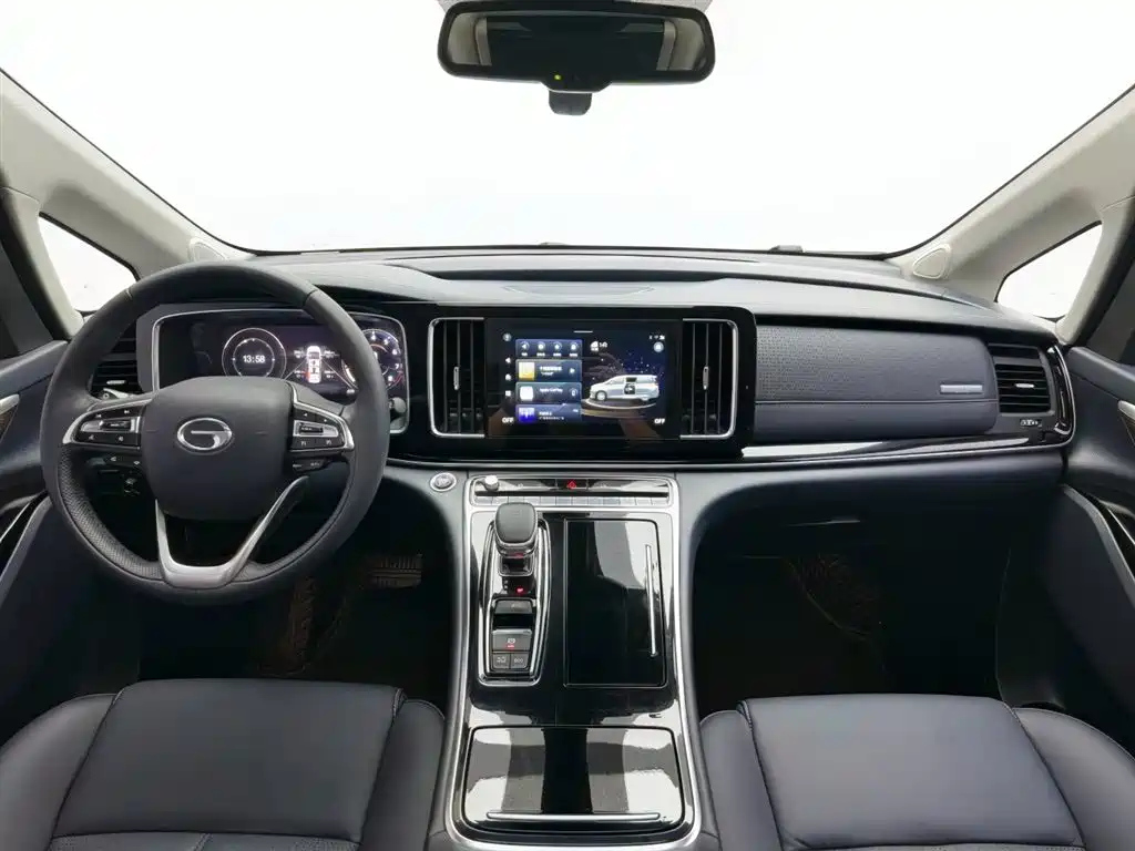 TRUMPCHI M8 2021