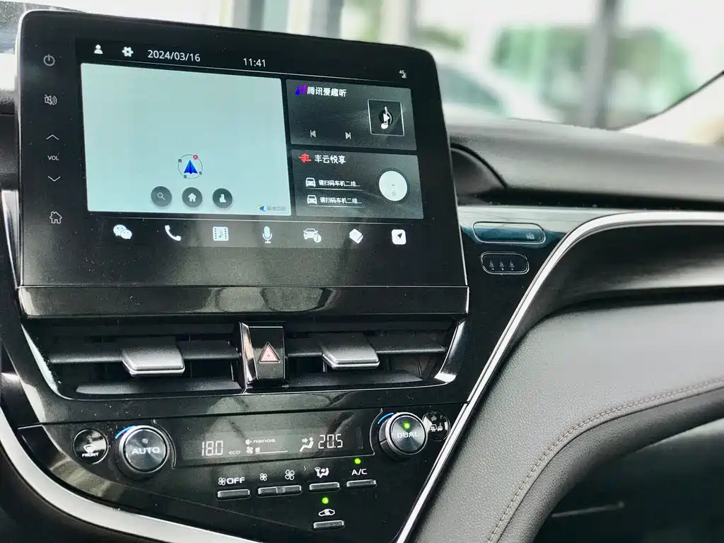 TOYOTA CAMRY 2022