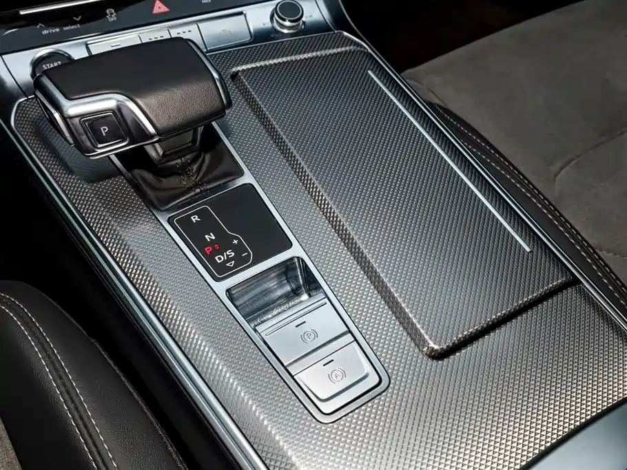 AUDI A6L 2023