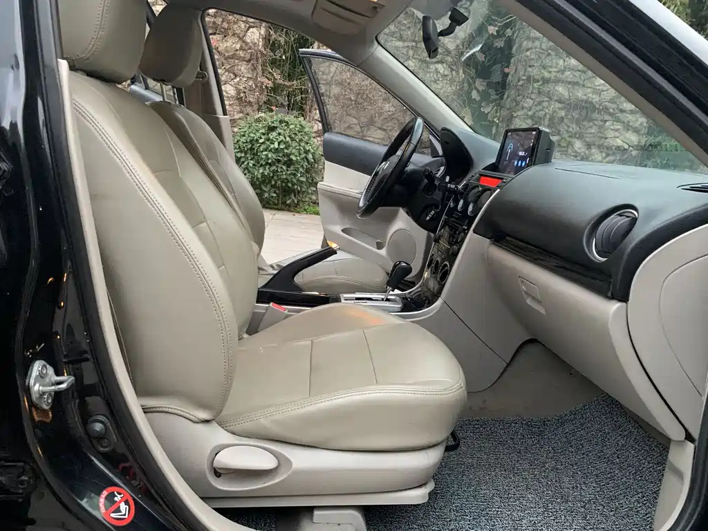 MAZDA 6 2011