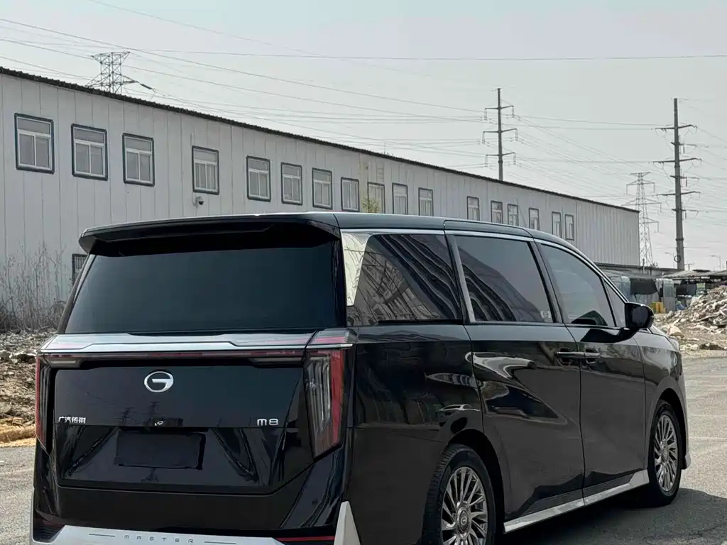 TRUMPCHI M8 2023