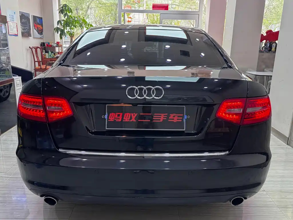 AUDI A6L 2011