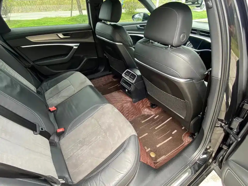 AUDI A6L 2020