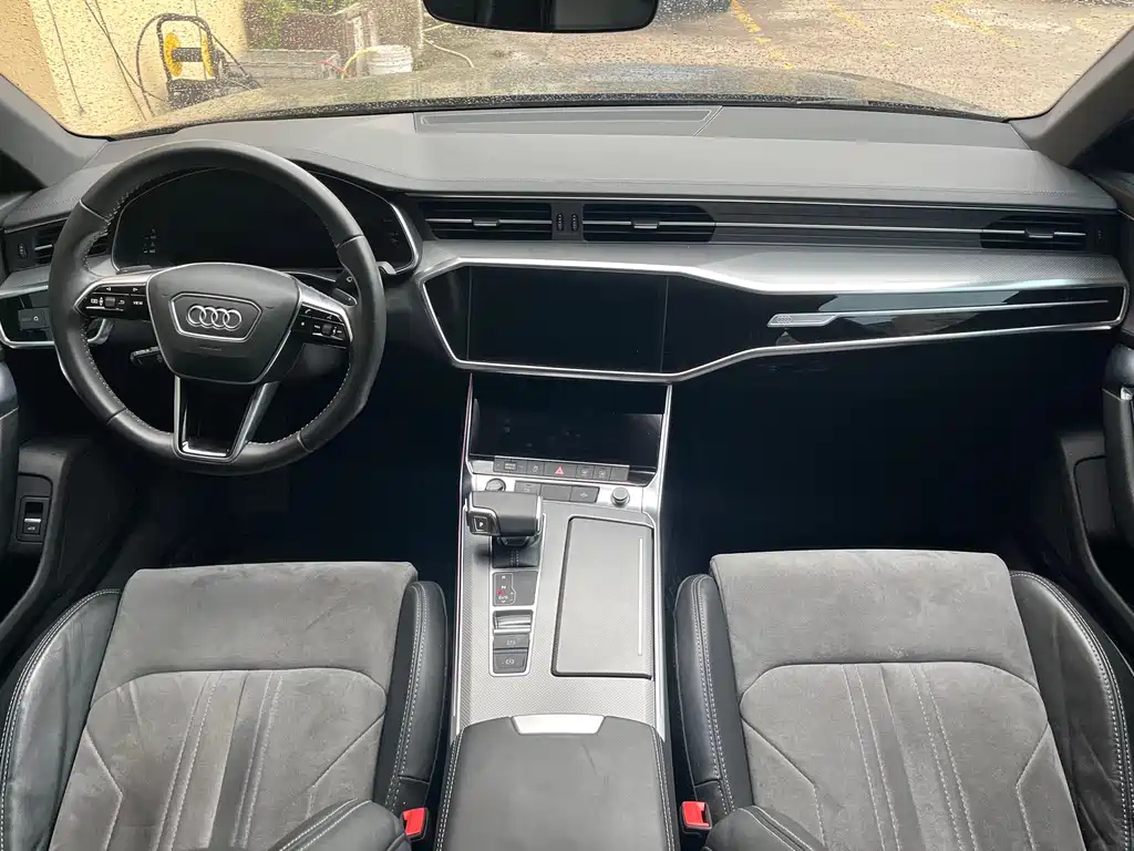 AUDI A6L 2021