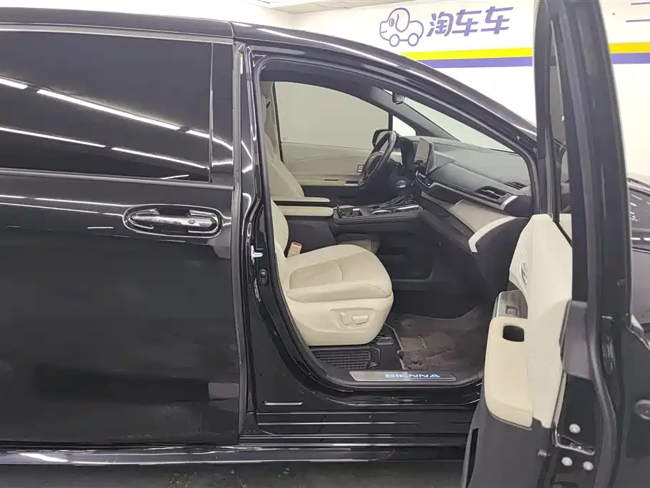 TOYOTA SIENNA SIENNA 2022