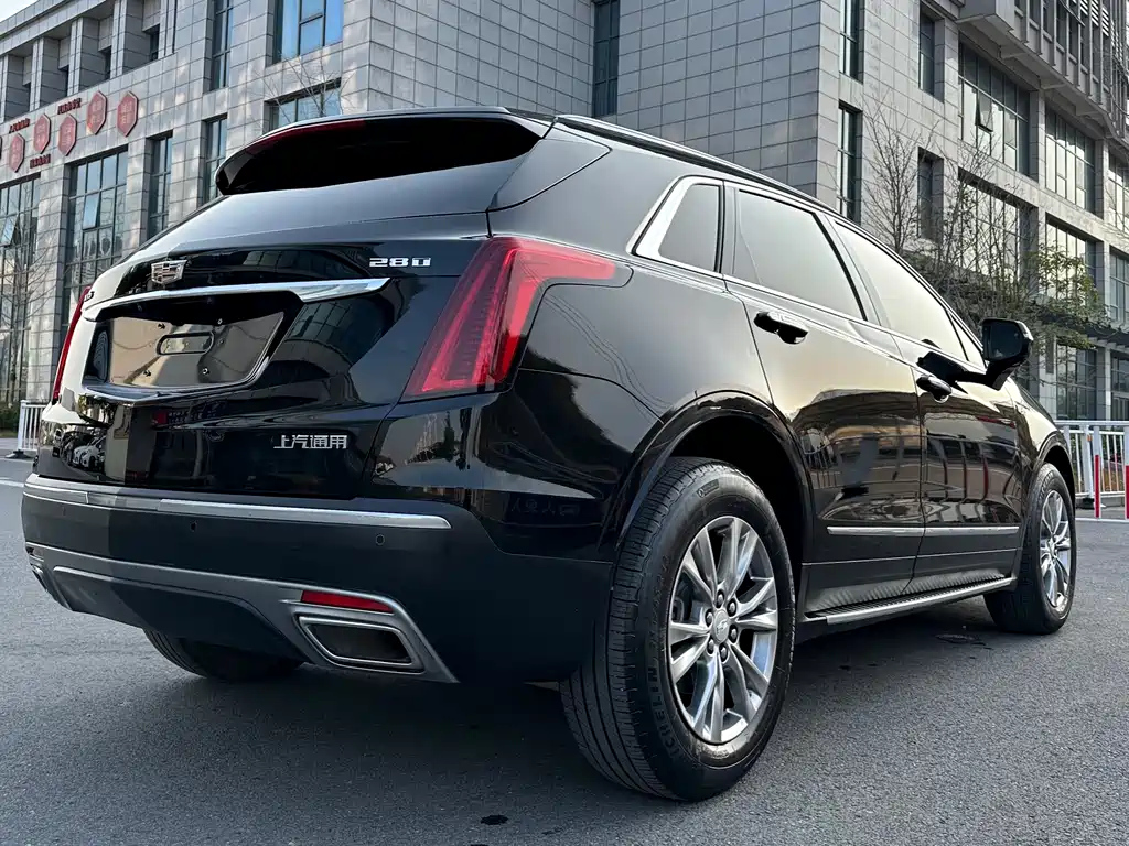 CADILLAC XT5 2020