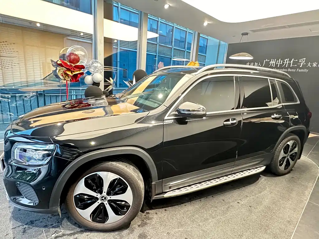 MERCEDES BENZ GLB 2022