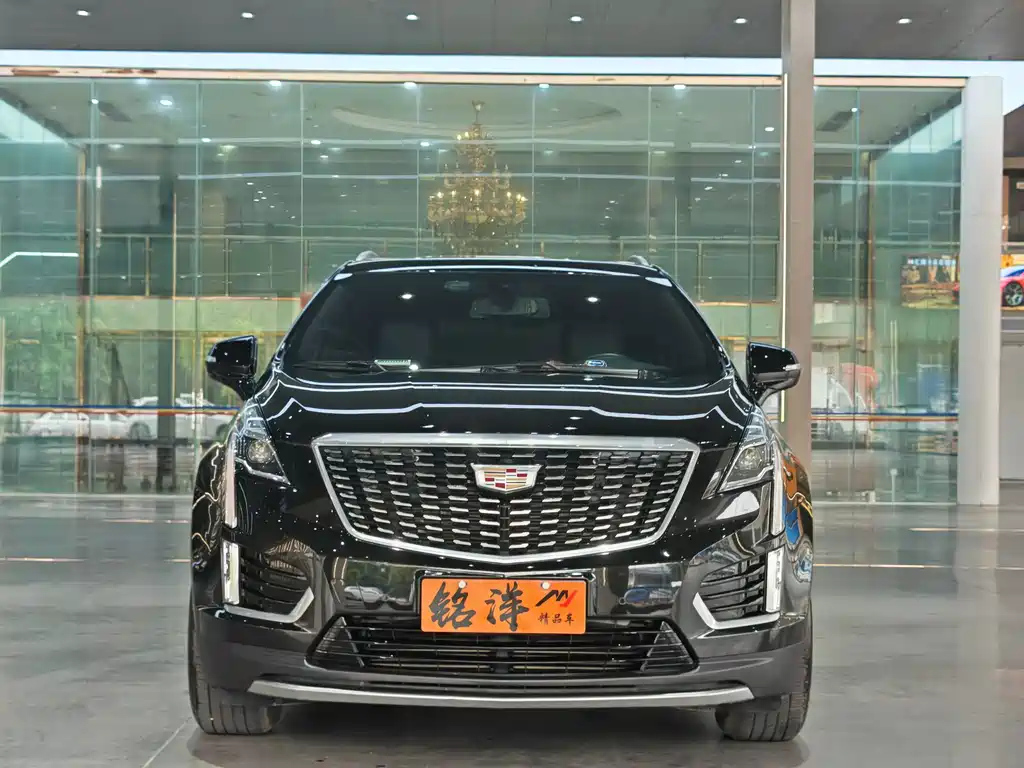 CADILLAC XT5 2021