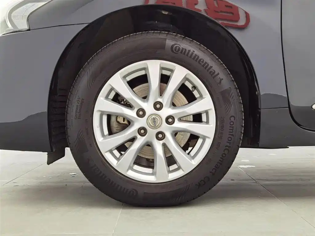NISSAN TEANA 2014