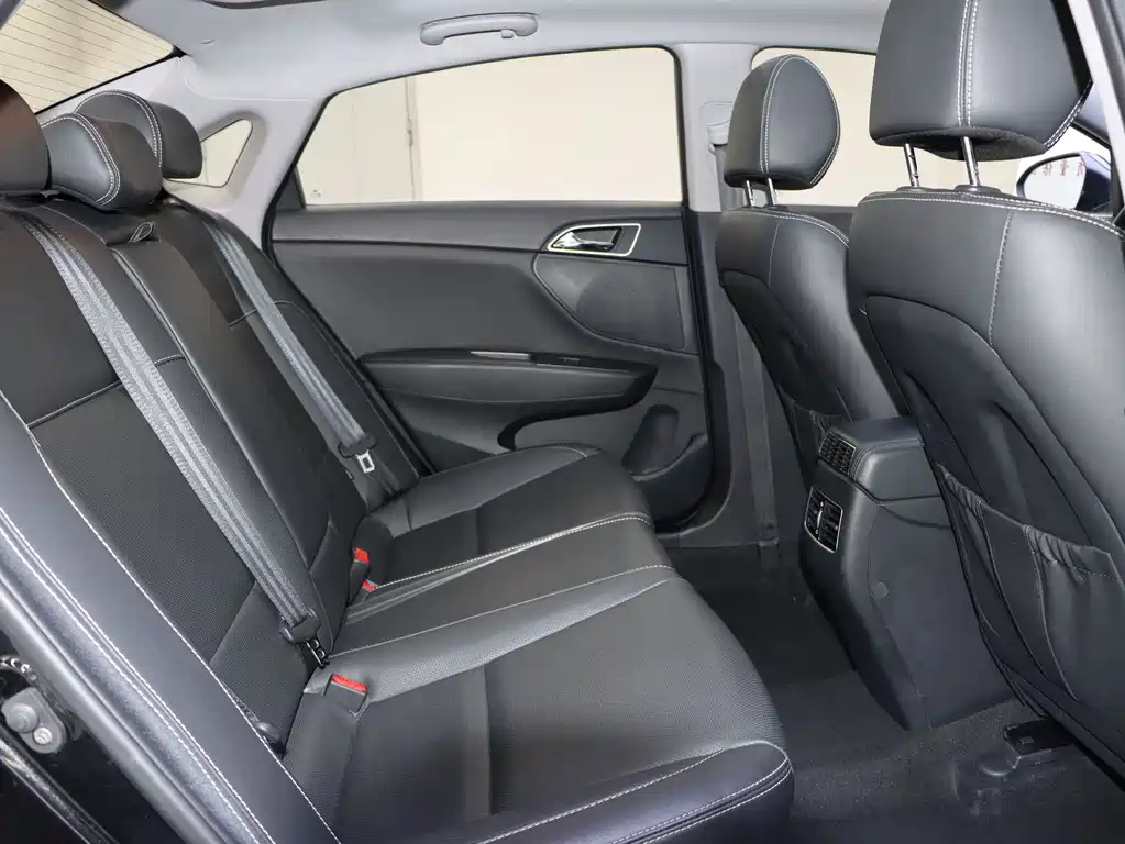 HYUNDAI MISTRA 2018