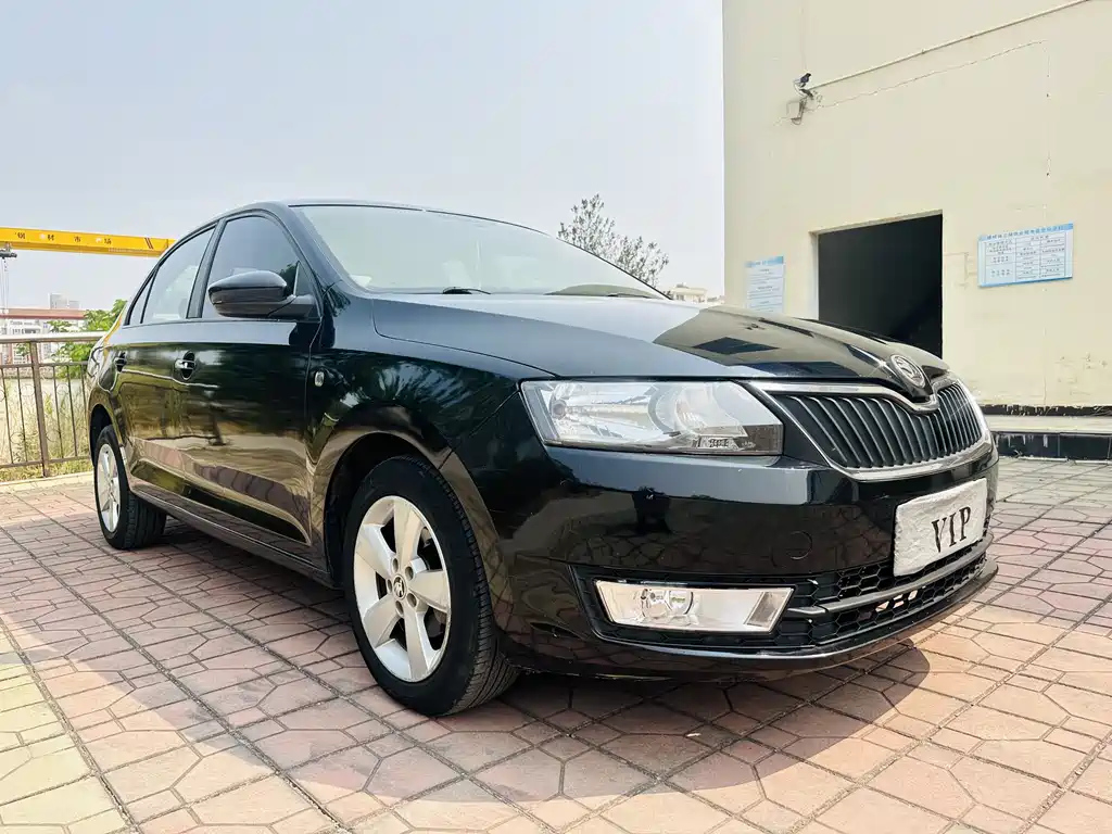 Аукционный лист SKODA RAPID 2013