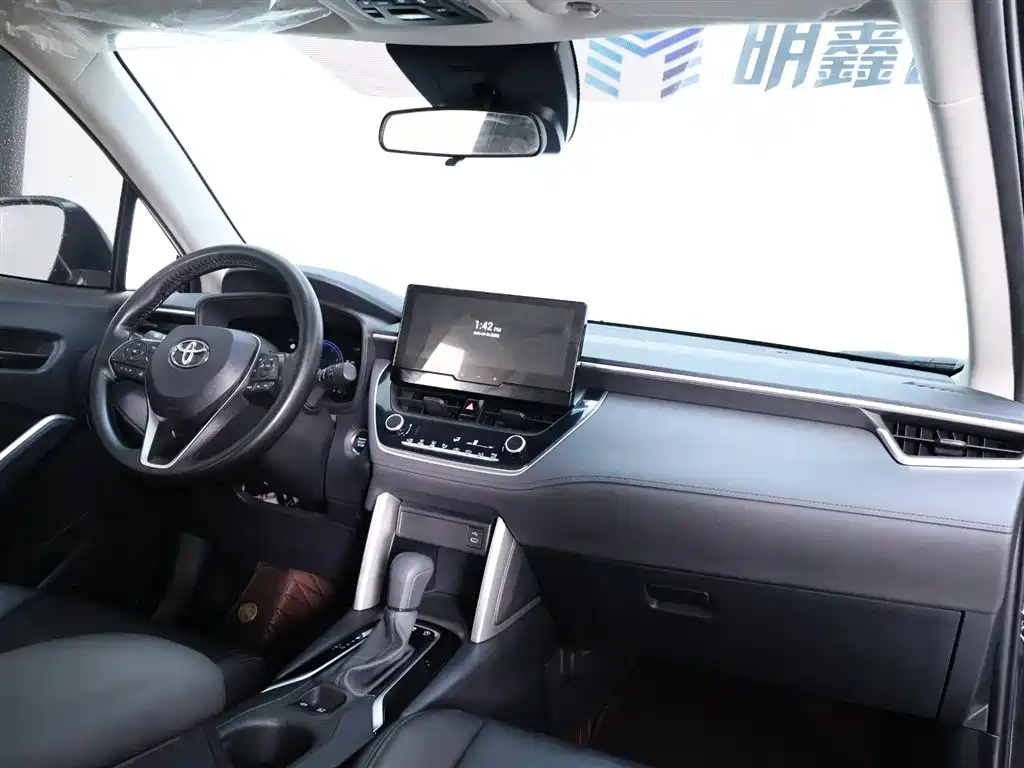 TOYOTA FRONTLANDER 2023