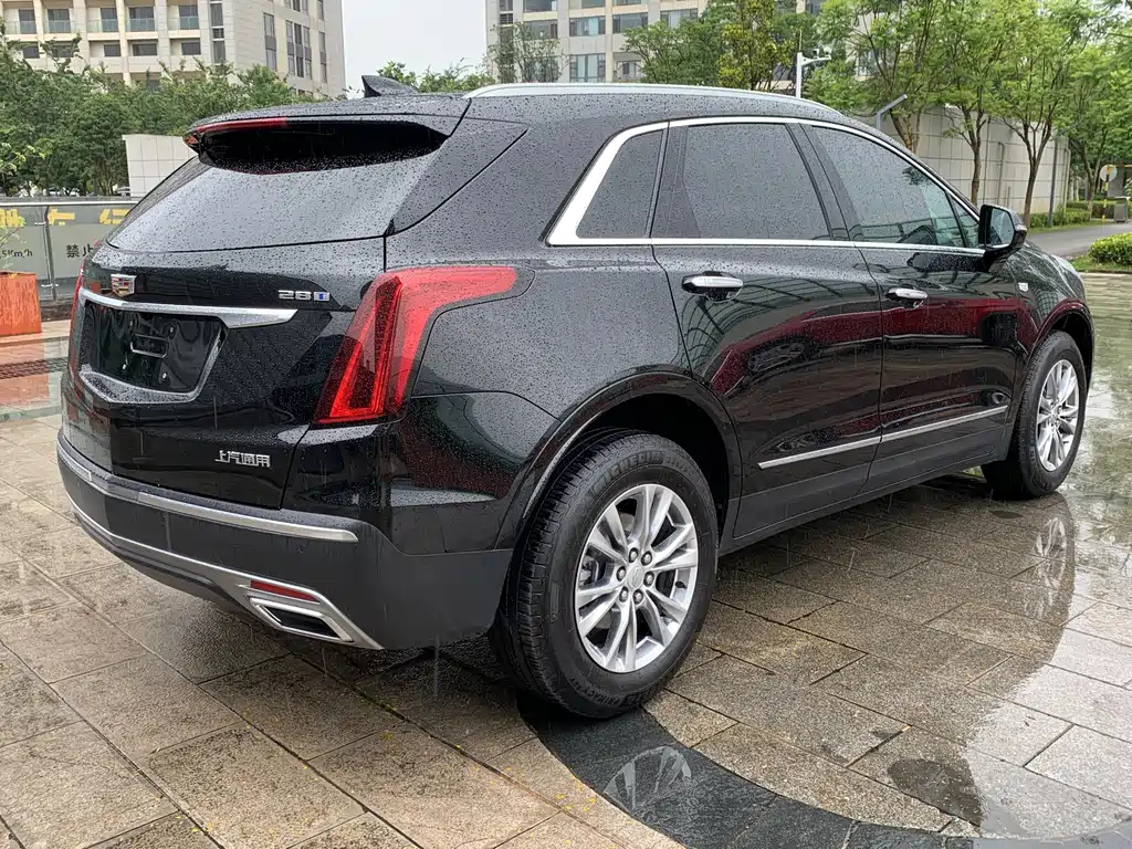 CADILLAC XT5 2024