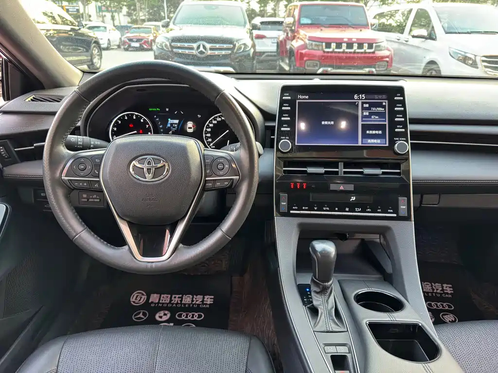 TOYOTA AVALON 2022