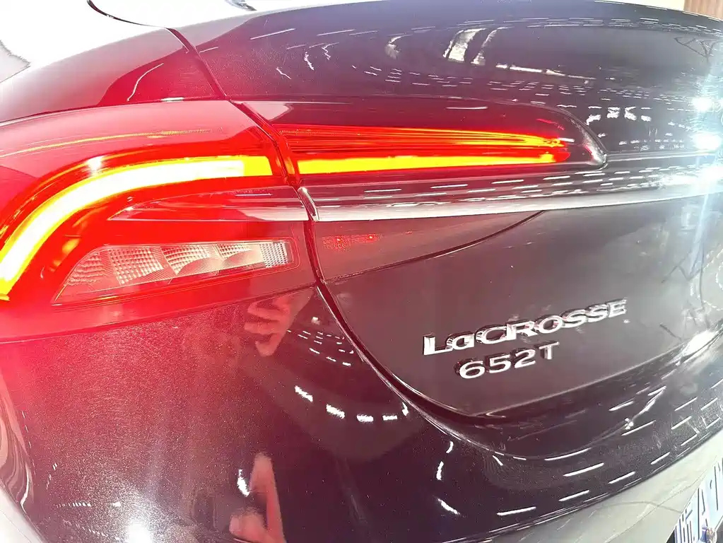 BUICK LACROSSE 2022