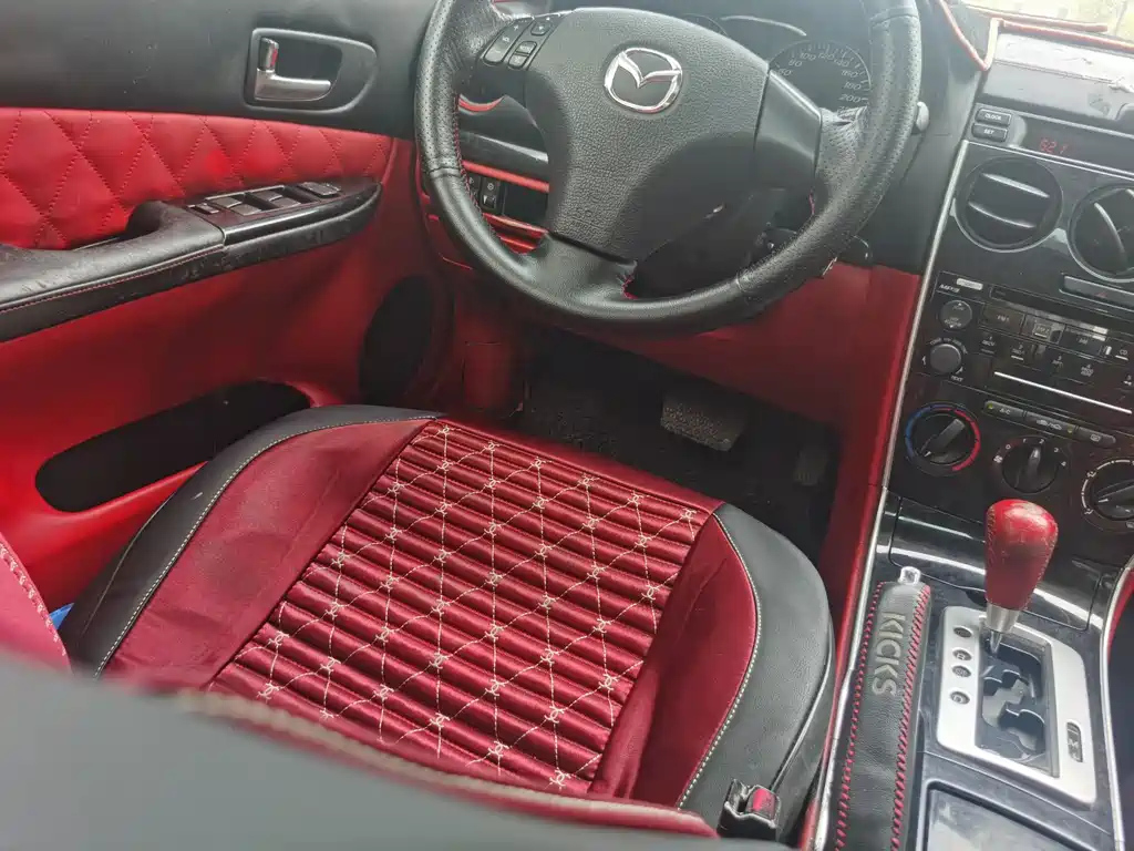 MAZDA 6 2010