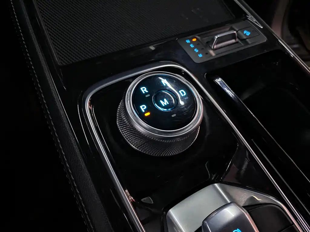 FORD EQUATOR 2022