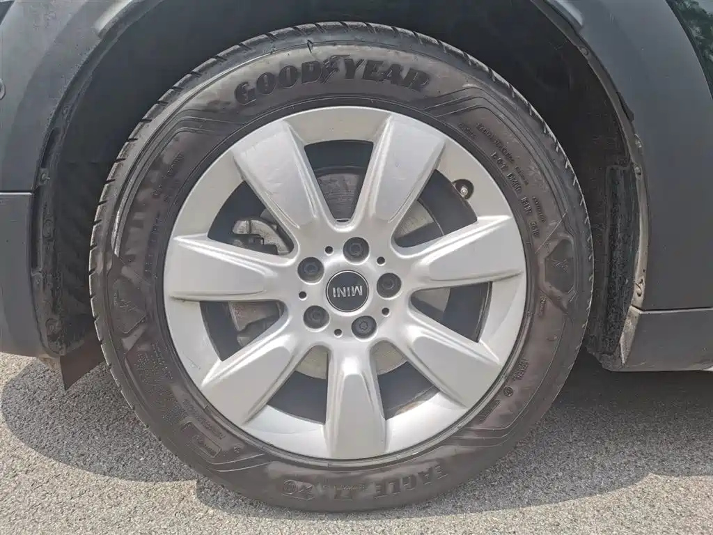 MINI COUNTRYMAN 2019