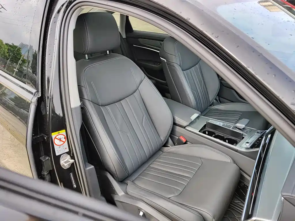 AUDI A6L 2023