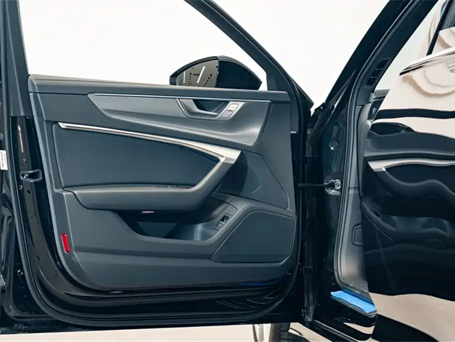 AUDI A6L 2023