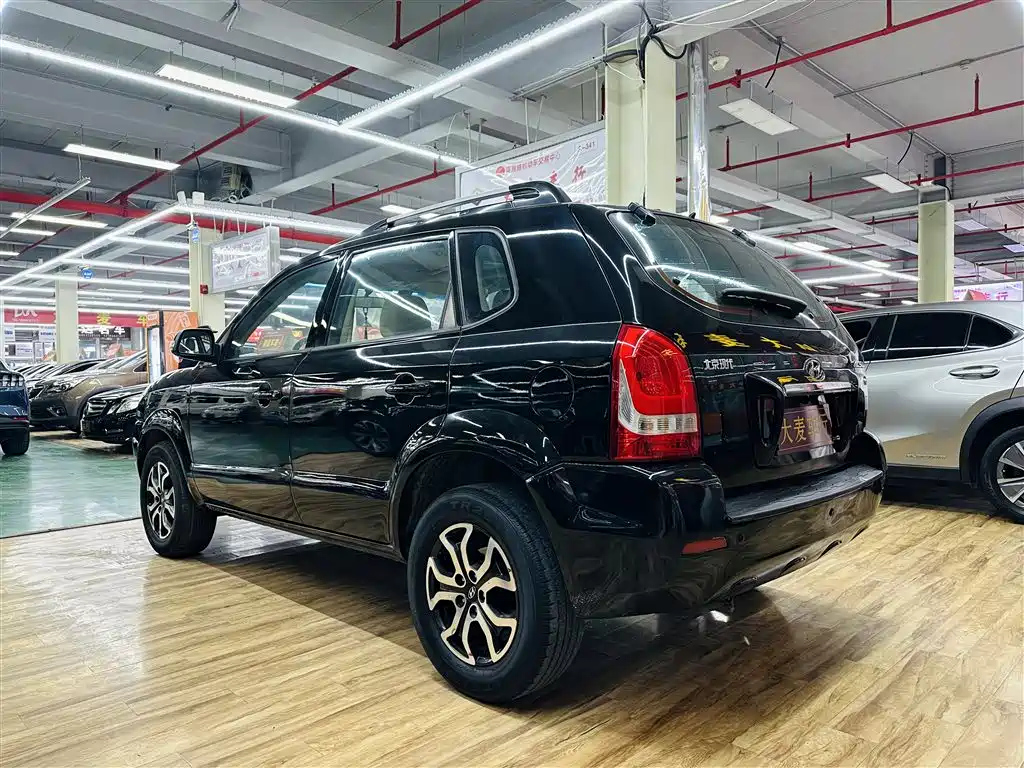 HYUNDAI TUCSON 2013