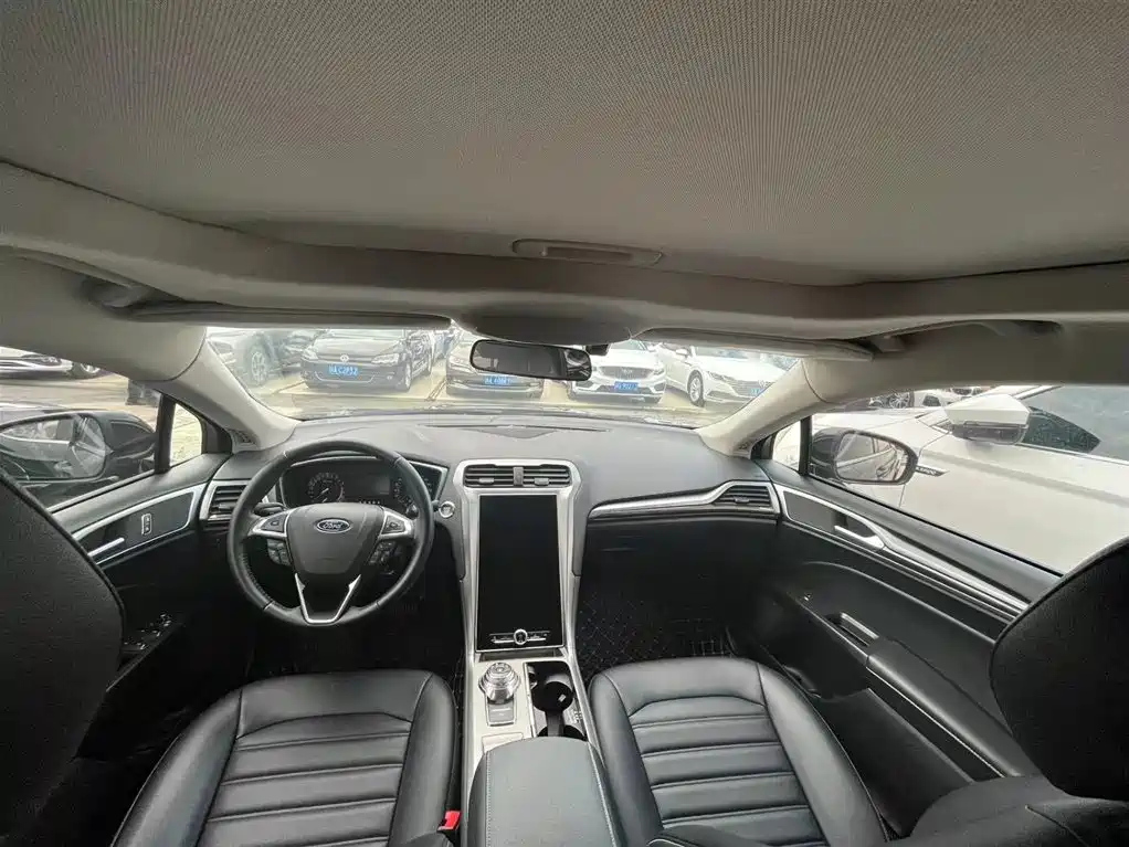 FORD MONDEO 2021