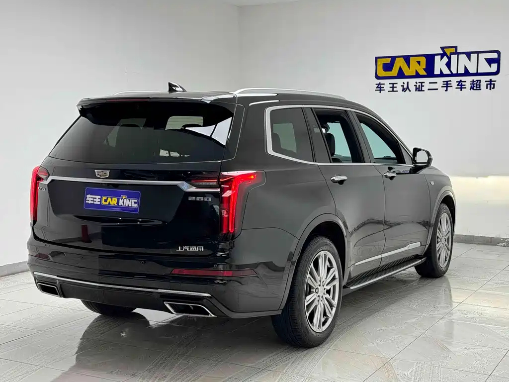 CADILLAC XT6 2022
