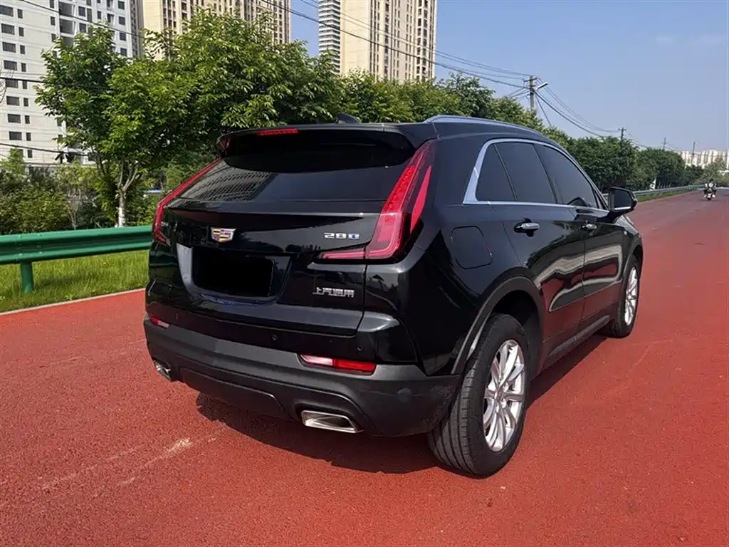 CADILLAC XT4 2022