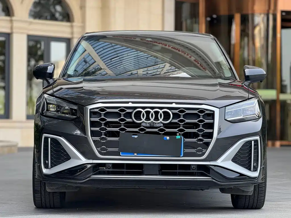 AUDI Q2L 2021