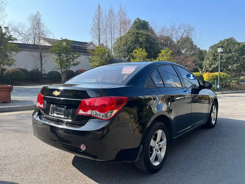 CHEVROLET CRUZE 2012