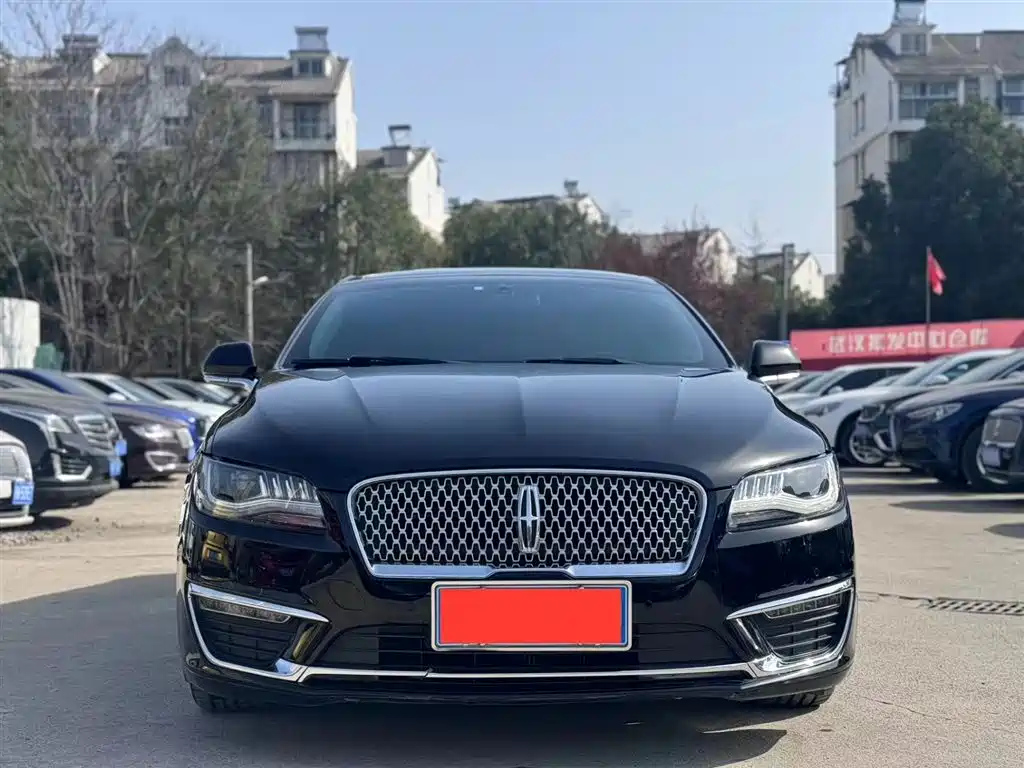 LINCOLN MKZ 2018