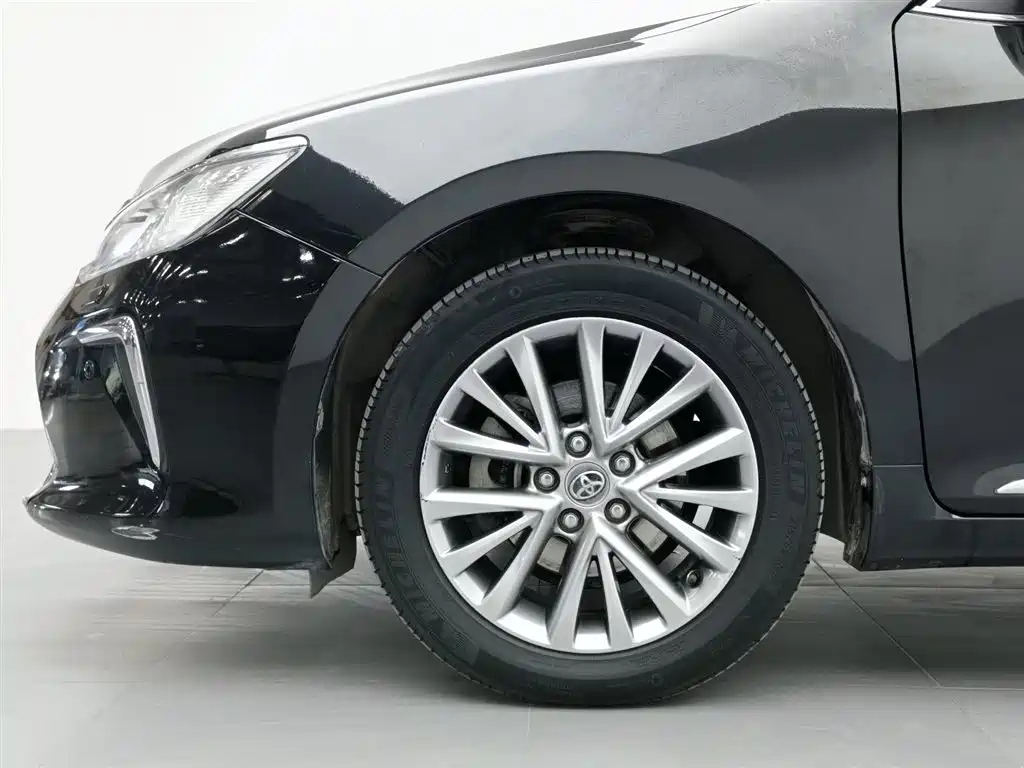 TOYOTA CAMRY 2017