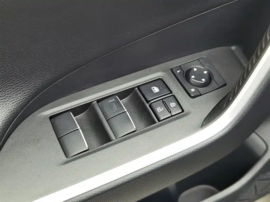 TOYOTA WILDLANDER 2022
