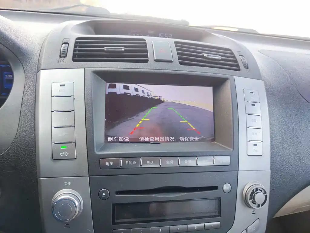 BYD S6 2012