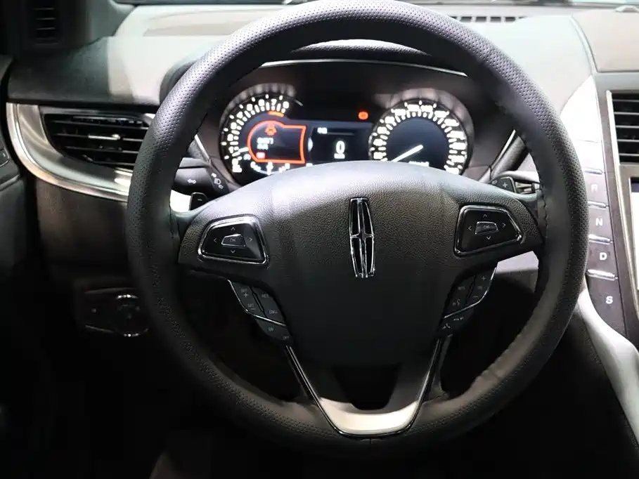 LINCOLN MKC 2020