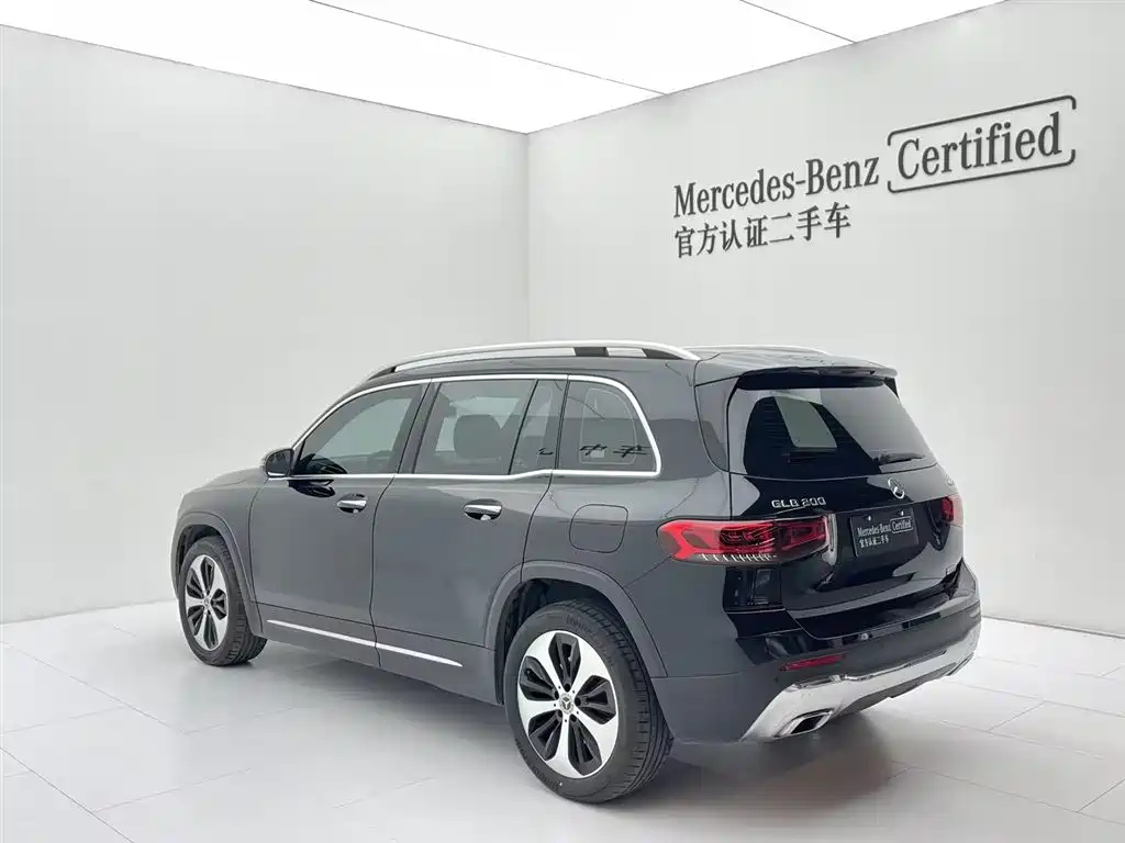MERCEDES BENZ GLB 2021