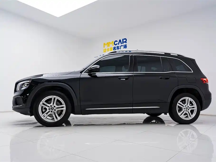 MERCEDES BENZ GLB 2022